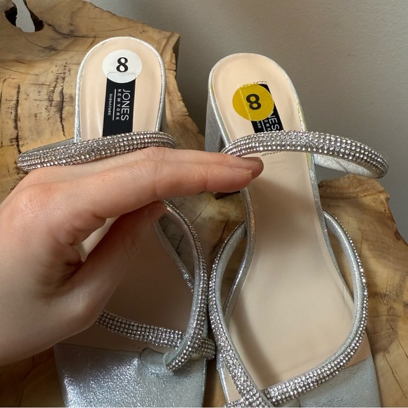 Jones New York Silver Sparkly Heels - Picture 2 of 8